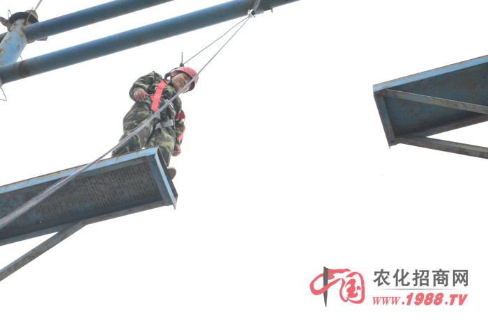 �߿Ք���һ������(zh��n)���ҵ��Ŀ��