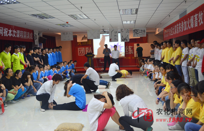 �]�������Ă��ˣ�ֻ�������ĈF�