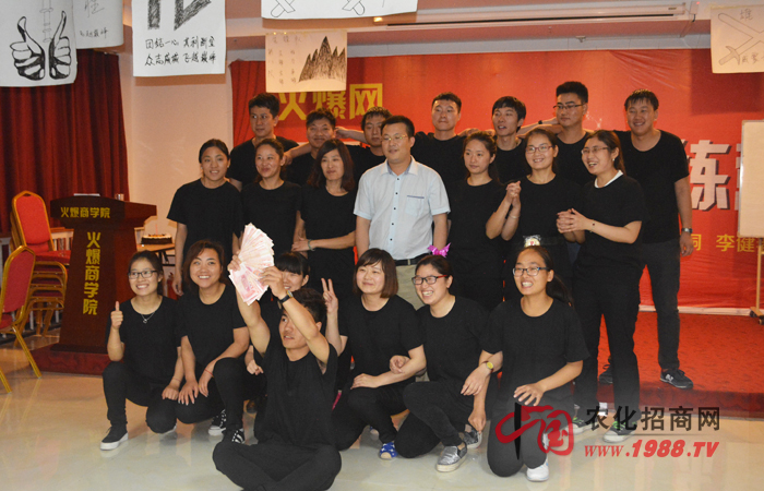 ͻ����������׃�Լ��������ӻ���չӖ���и�