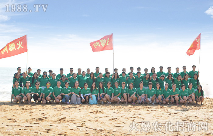 �𱬾������T��ǰ��