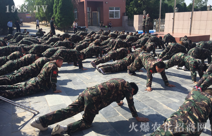 ��Ӽ�ɵ�������ͻ����