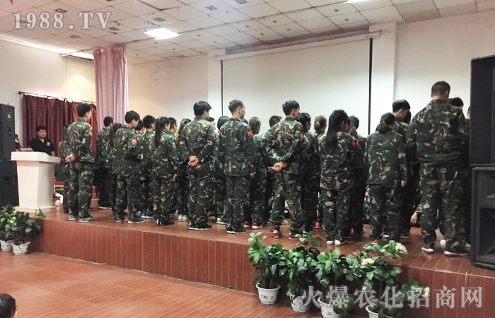 �]�б��_���L(zh��ng)��·����(ji��n)�־��Ǆ���