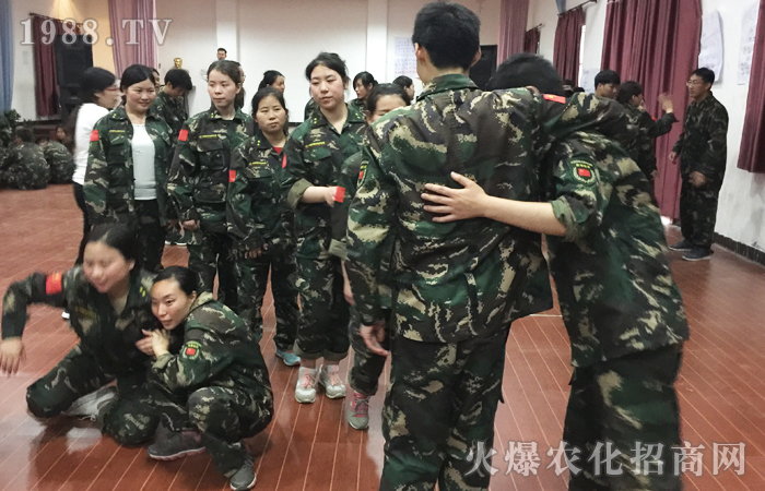 ��Ӗ(x��n)�г��L(zh��ng)  ���L(zh��ng)�иж�