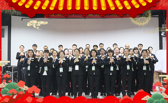     �����Y(ji��)���´����������˚gЦ���_�_���ğo�������������I(y��)����ֵ���´��ѹ�(ji��)���R֮�H��꿾���H���F(tu��n)ף������µ�һ����ؔԴ�L�L����