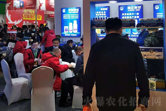 植物病毒病的“克星”！速殺蚜蟲(chóng)白粉虱，，持效期長(zhǎng)達(dá)40天！