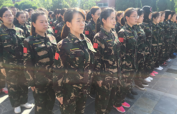 榮譽從集體來，力量從團(tuán)結(jié)來！