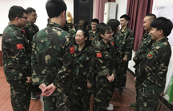 千言萬語不如一句贊美！