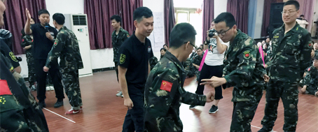 為榮譽，我們竭盡全力；為成功，我們奮爭秒息！