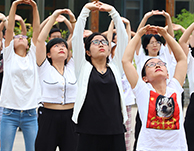 ��(qi��ng)�w�ǣ����������˶��\�������ģ��𱬾�Ӣ��(n��i)�����!