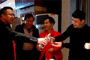 �Fˎ�W(w��ng)С����c�𱬾W(w��ng)�ο������