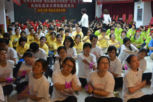 ���������ҳ�ɫ���Ҹ�׃���ҳɹ���